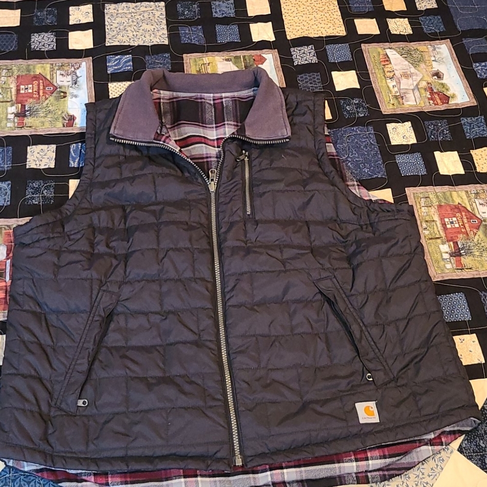 Reversible Carhartt Vest